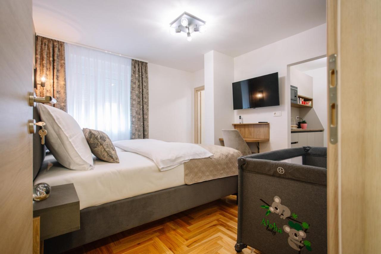 Apartments Hana City Center Ливно Экстерьер фото