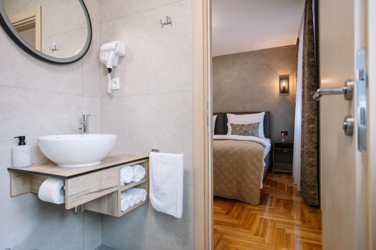 Apartments Hana City Center Ливно Экстерьер фото