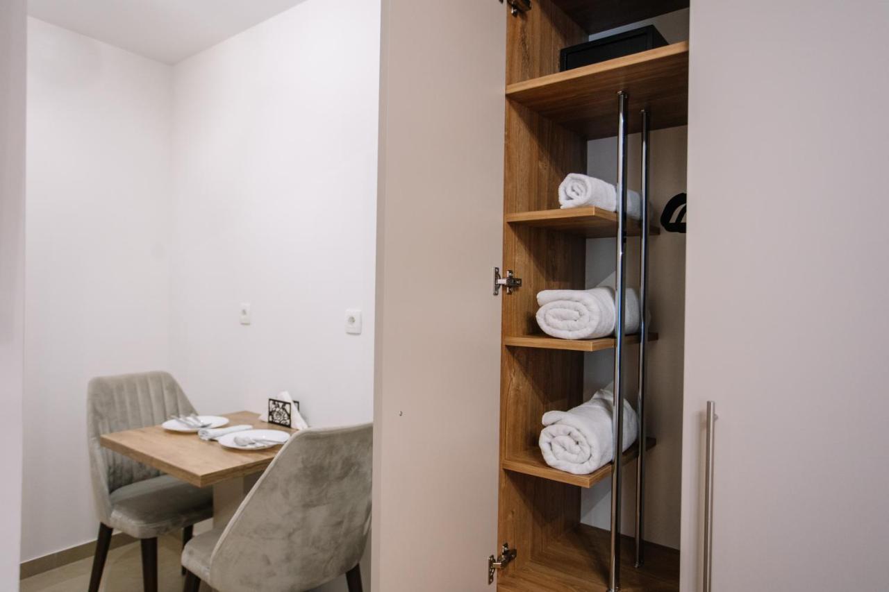 Apartments Hana City Center Ливно Экстерьер фото