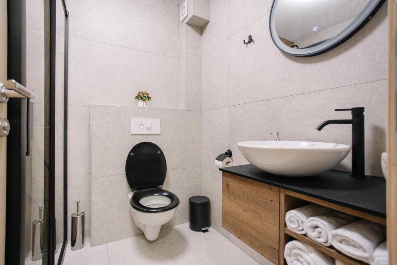 Apartments Hana City Center Ливно Экстерьер фото