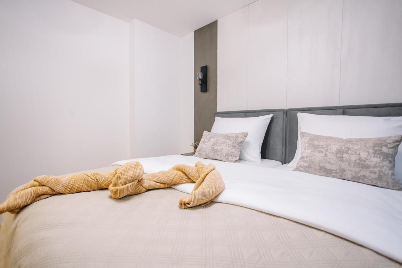 Apartments Hana City Center Ливно Экстерьер фото