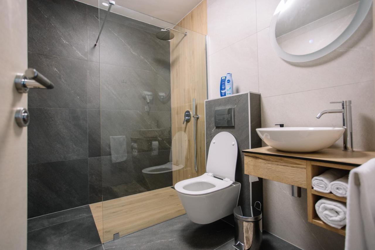 Apartments Hana City Center Ливно Экстерьер фото