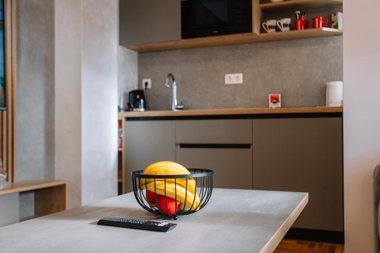 Apartments Hana City Center Ливно Экстерьер фото