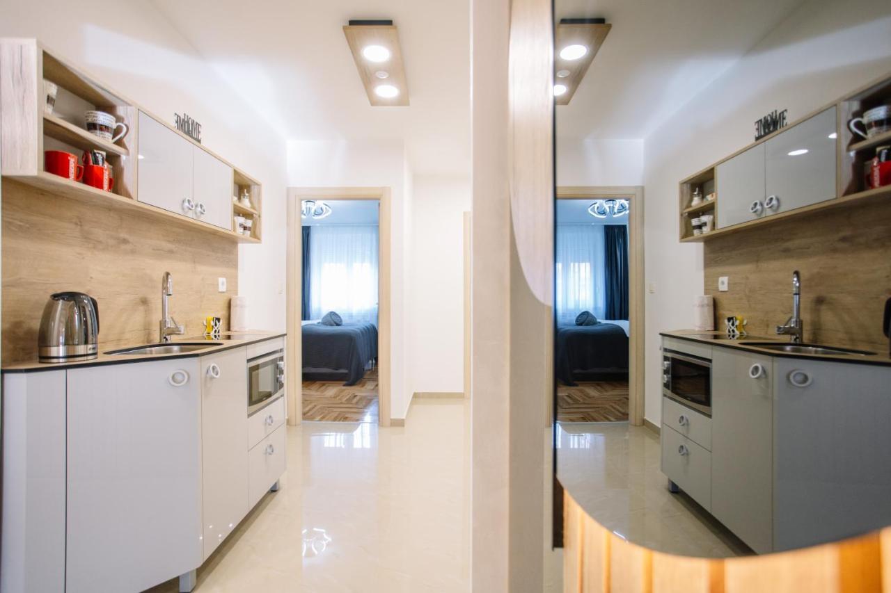 Apartments Hana City Center Ливно Экстерьер фото