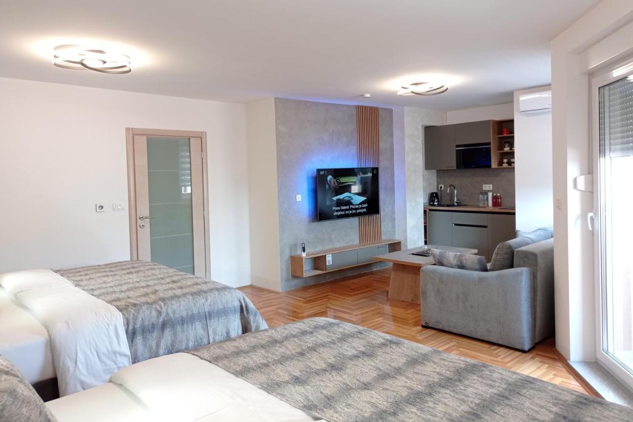 Apartments Hana City Center Ливно Экстерьер фото