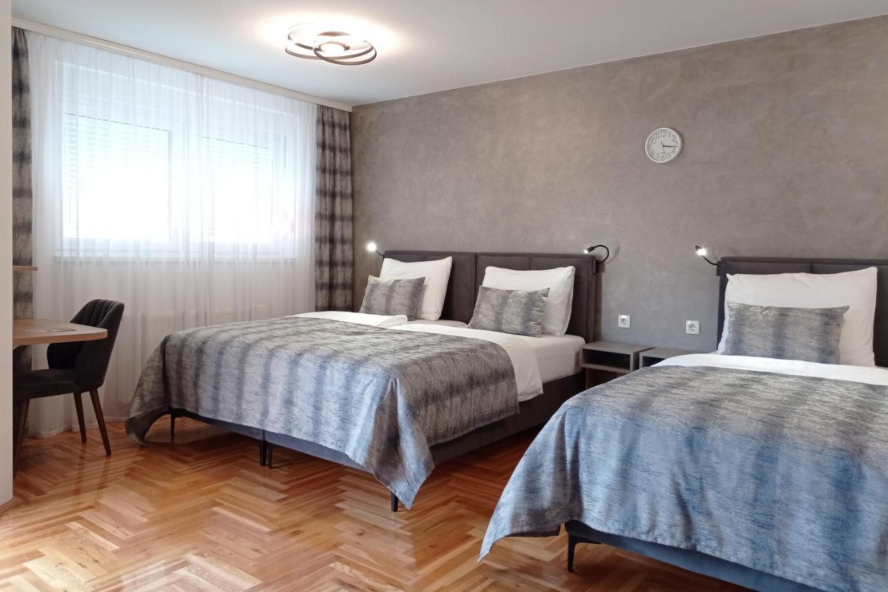 Apartments Hana City Center Ливно Экстерьер фото